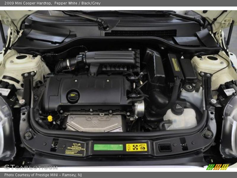 Pepper White / Black/Grey 2009 Mini Cooper Hardtop