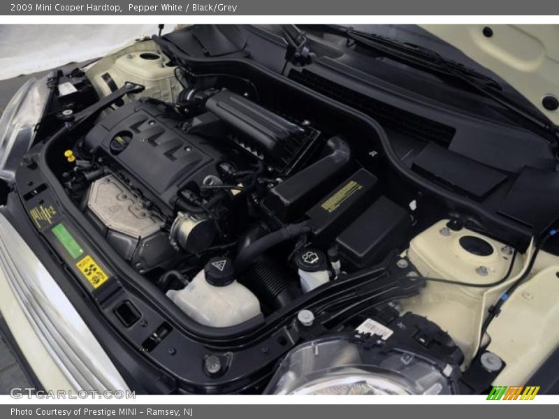 Pepper White / Black/Grey 2009 Mini Cooper Hardtop
