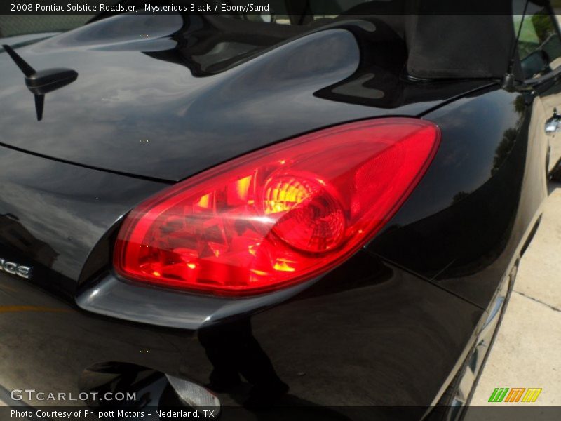 Mysterious Black / Ebony/Sand 2008 Pontiac Solstice Roadster