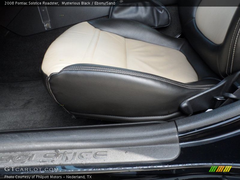 Mysterious Black / Ebony/Sand 2008 Pontiac Solstice Roadster