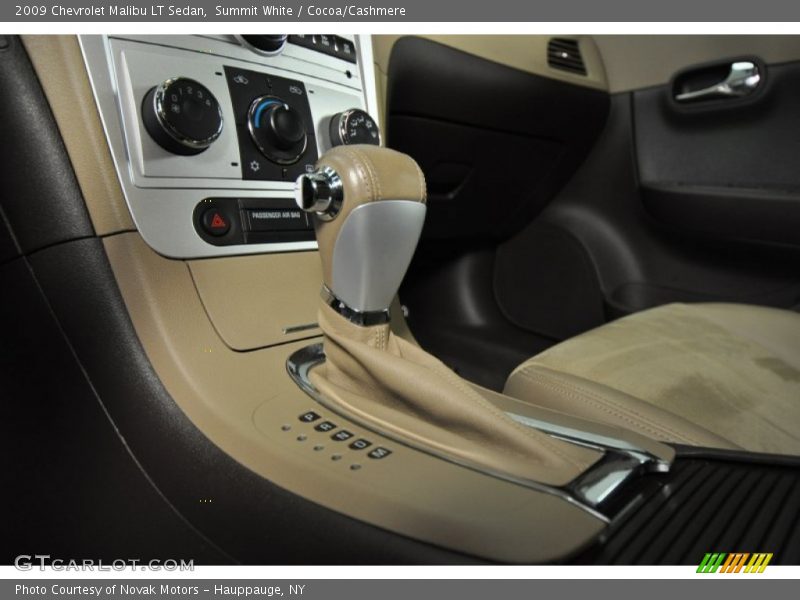 Summit White / Cocoa/Cashmere 2009 Chevrolet Malibu LT Sedan