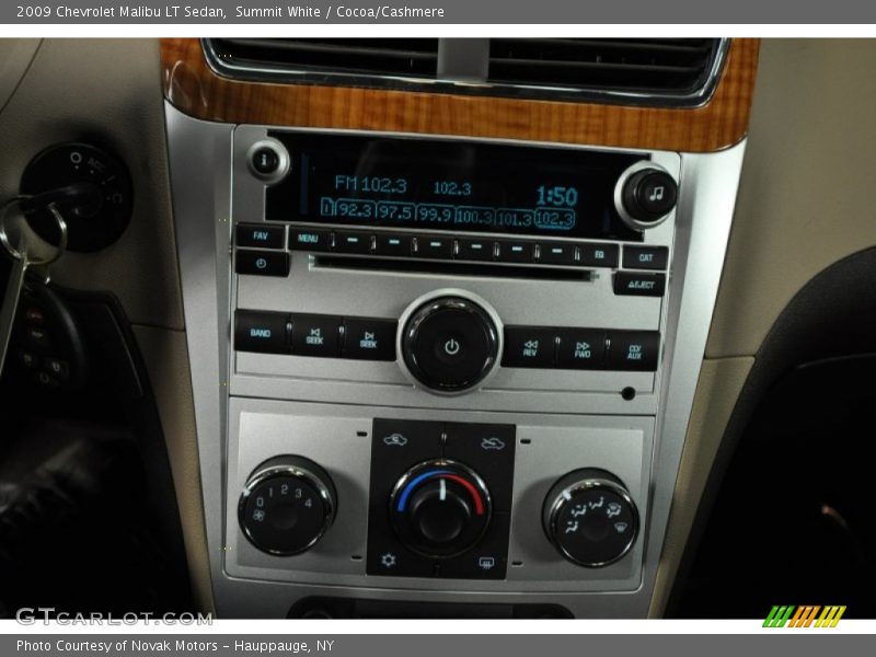 Summit White / Cocoa/Cashmere 2009 Chevrolet Malibu LT Sedan