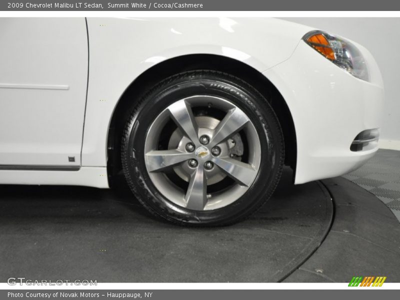 Summit White / Cocoa/Cashmere 2009 Chevrolet Malibu LT Sedan
