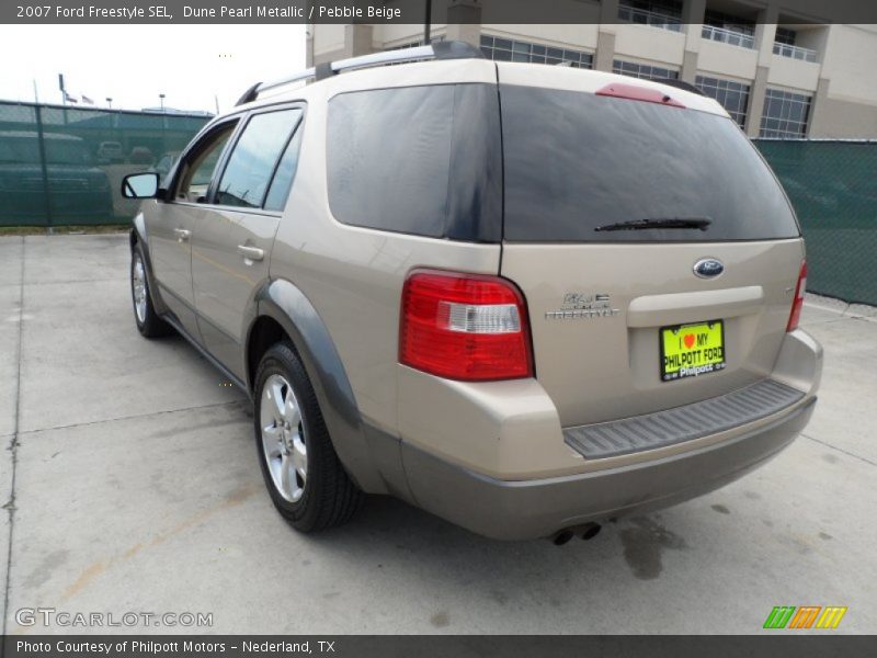 Dune Pearl Metallic / Pebble Beige 2007 Ford Freestyle SEL
