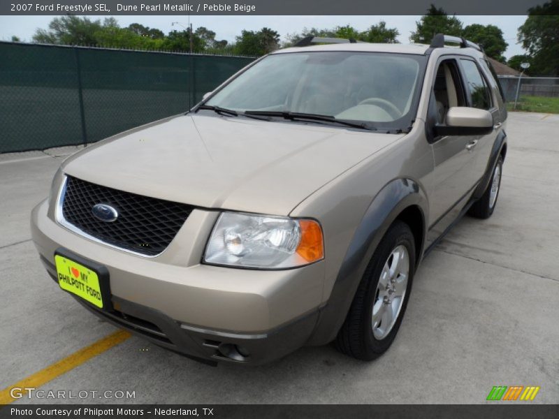 Dune Pearl Metallic / Pebble Beige 2007 Ford Freestyle SEL