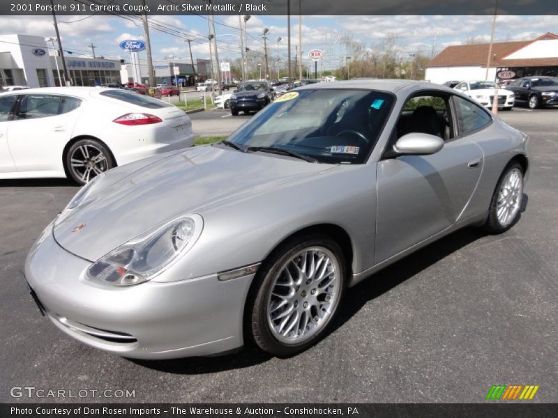 Front 3/4 View of 2001 911 Carrera Coupe