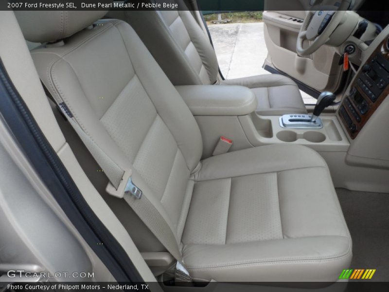 Dune Pearl Metallic / Pebble Beige 2007 Ford Freestyle SEL