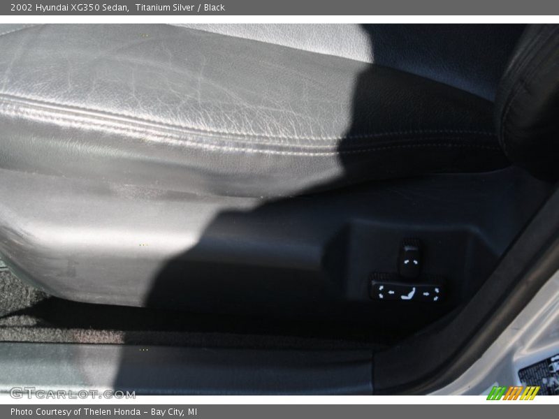 Titanium Silver / Black 2002 Hyundai XG350 Sedan