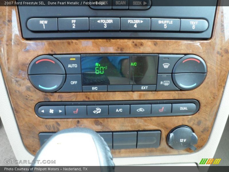 Dune Pearl Metallic / Pebble Beige 2007 Ford Freestyle SEL