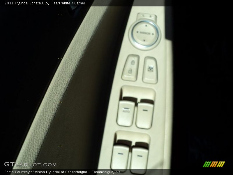 Pearl White / Camel 2011 Hyundai Sonata GLS
