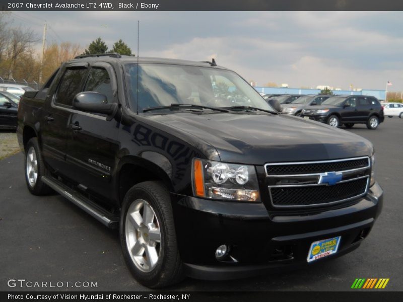 Black / Ebony 2007 Chevrolet Avalanche LTZ 4WD