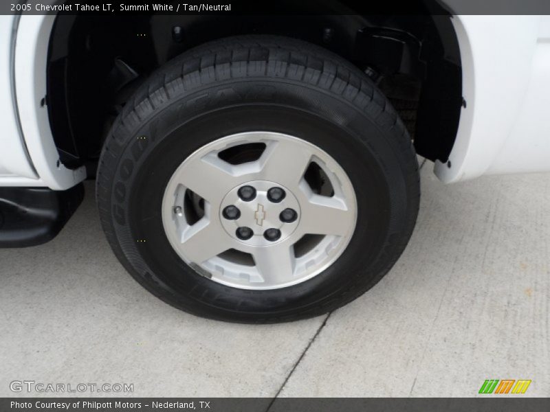 Summit White / Tan/Neutral 2005 Chevrolet Tahoe LT