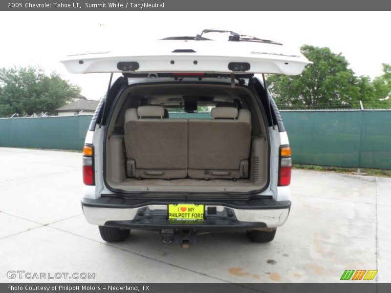 Summit White / Tan/Neutral 2005 Chevrolet Tahoe LT