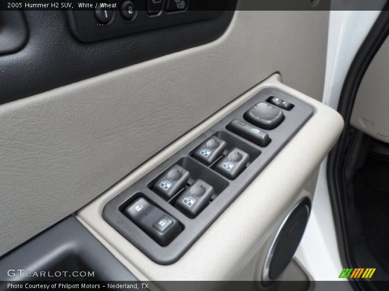 White / Wheat 2005 Hummer H2 SUV