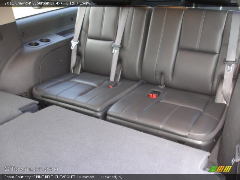 Black / Ebony 2011 Chevrolet Suburban LT 4x4