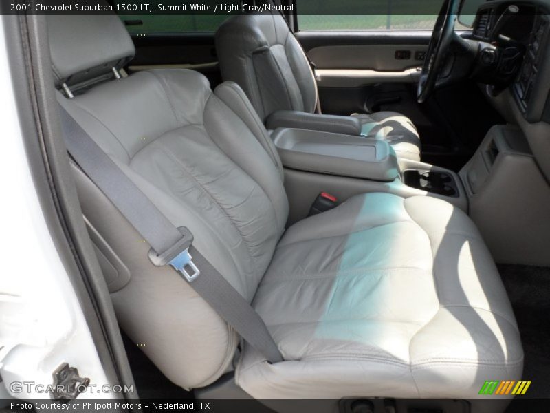 Summit White / Light Gray/Neutral 2001 Chevrolet Suburban 1500 LT