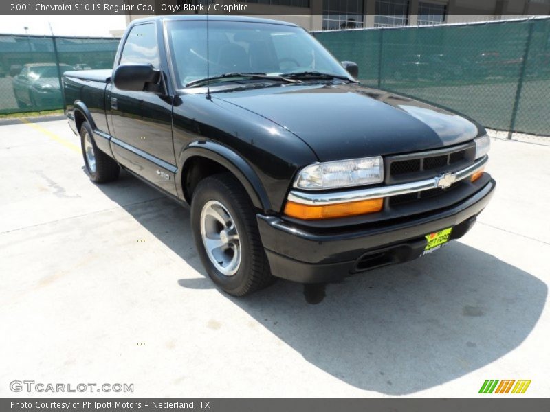 Onyx Black / Graphite 2001 Chevrolet S10 LS Regular Cab