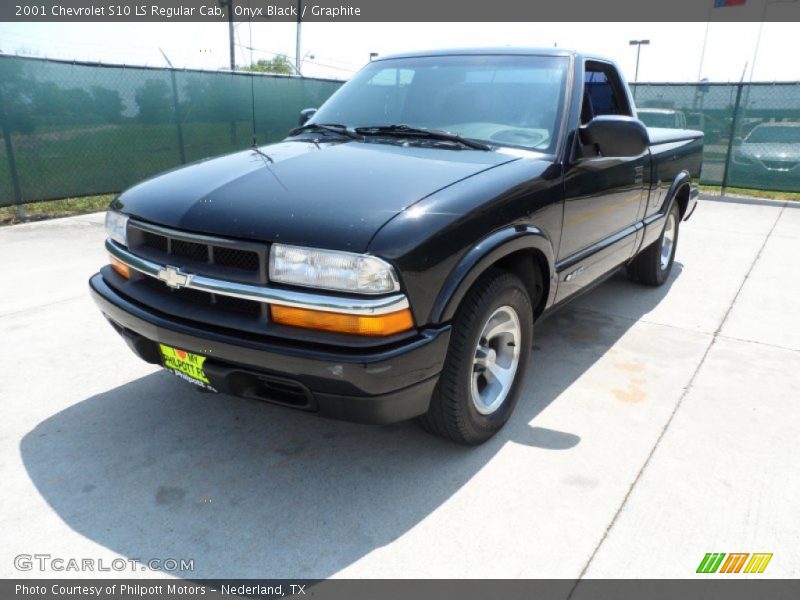 Onyx Black / Graphite 2001 Chevrolet S10 LS Regular Cab