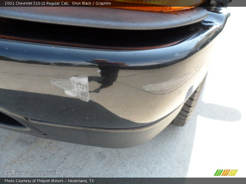 Onyx Black / Graphite 2001 Chevrolet S10 LS Regular Cab