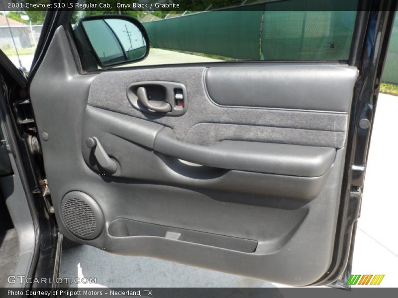 Onyx Black / Graphite 2001 Chevrolet S10 LS Regular Cab