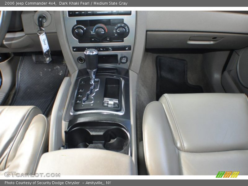 Dark Khaki Pearl / Medium Slate Gray 2006 Jeep Commander 4x4