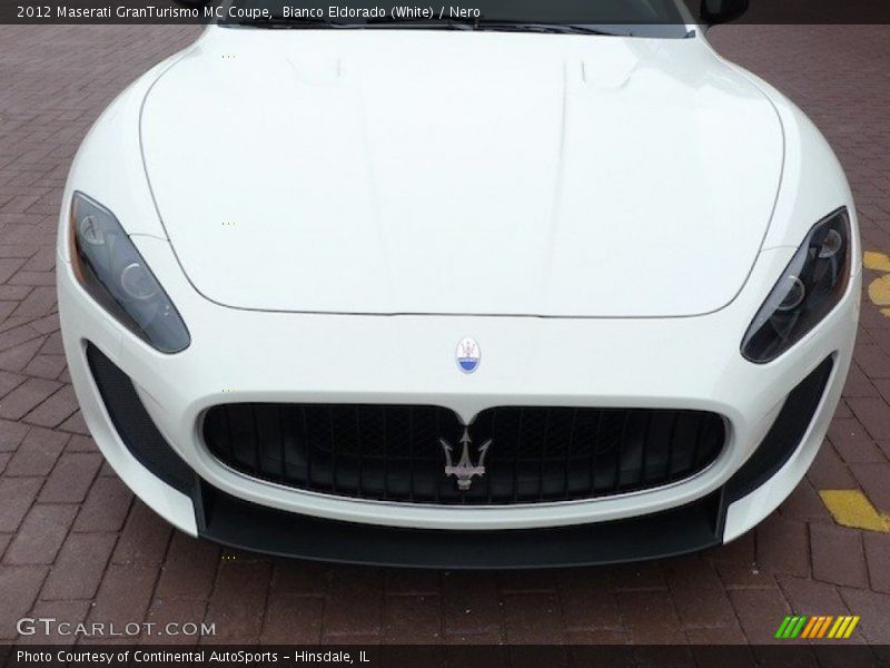 Bianco Eldorado (White) / Nero 2012 Maserati GranTurismo MC Coupe