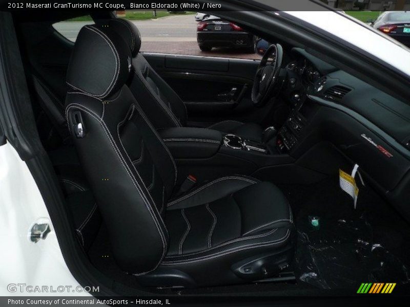 Bianco Eldorado (White) / Nero 2012 Maserati GranTurismo MC Coupe