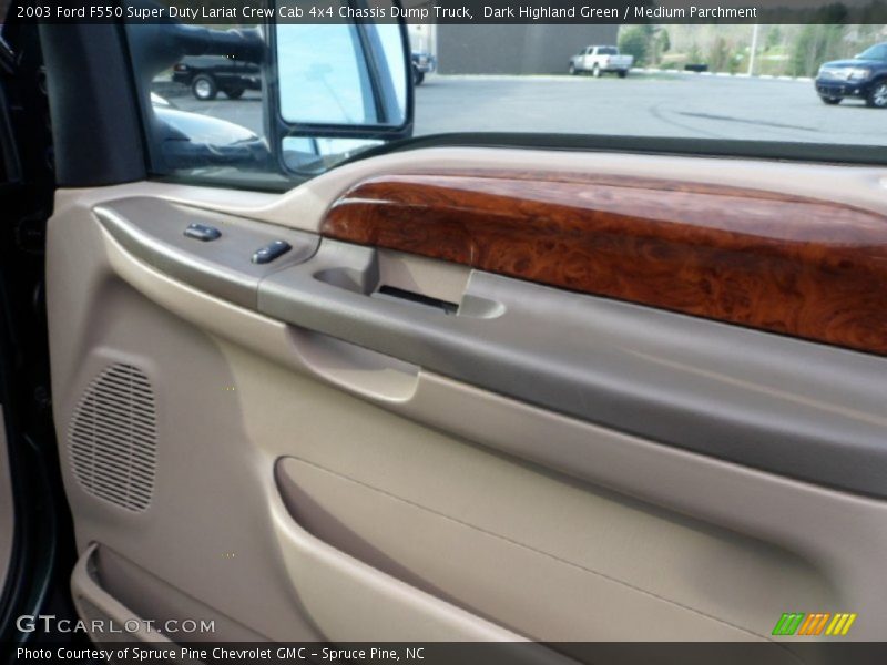 Dark Highland Green / Medium Parchment 2003 Ford F550 Super Duty Lariat Crew Cab 4x4 Chassis Dump Truck