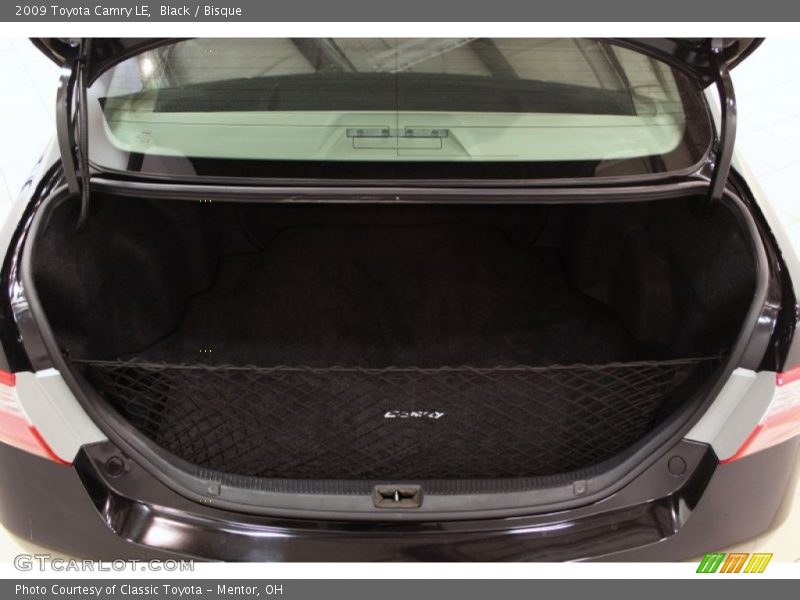 Black / Bisque 2009 Toyota Camry LE