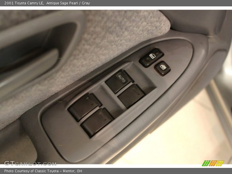 Antique Sage Pearl / Gray 2001 Toyota Camry LE