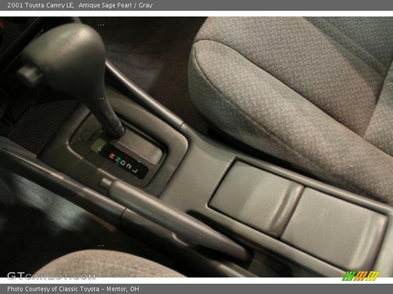 Antique Sage Pearl / Gray 2001 Toyota Camry LE
