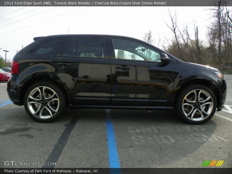 Tuxedo Black Metallic / Charcoal Black/Liquid Silver Smoke Metallic 2013 Ford Edge Sport AWD