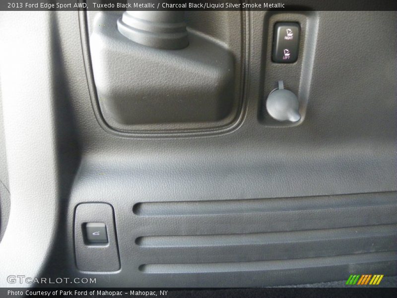 Tuxedo Black Metallic / Charcoal Black/Liquid Silver Smoke Metallic 2013 Ford Edge Sport AWD