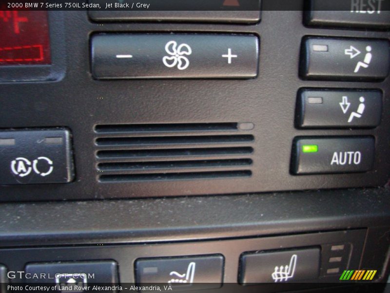 Jet Black / Grey 2000 BMW 7 Series 750iL Sedan