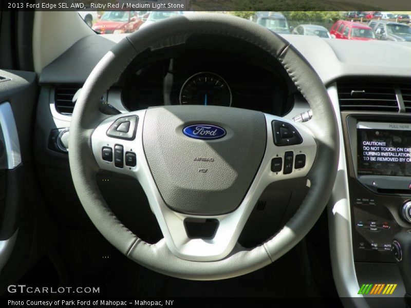  2013 Edge SEL AWD Steering Wheel