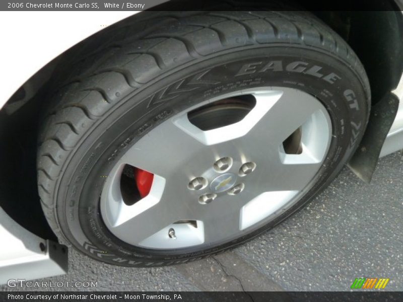 White / Ebony 2006 Chevrolet Monte Carlo SS