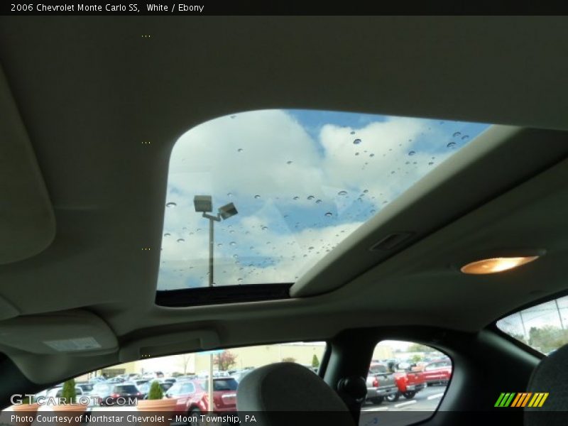 White / Ebony 2006 Chevrolet Monte Carlo SS