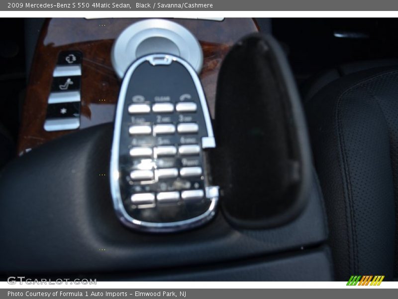 Black / Savanna/Cashmere 2009 Mercedes-Benz S 550 4Matic Sedan