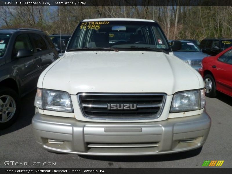 Cream White / Gray 1998 Isuzu Trooper S 4x4