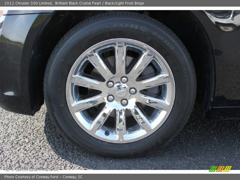 Brilliant Black Crystal Pearl / Black/Light Frost Beige 2011 Chrysler 300 Limited