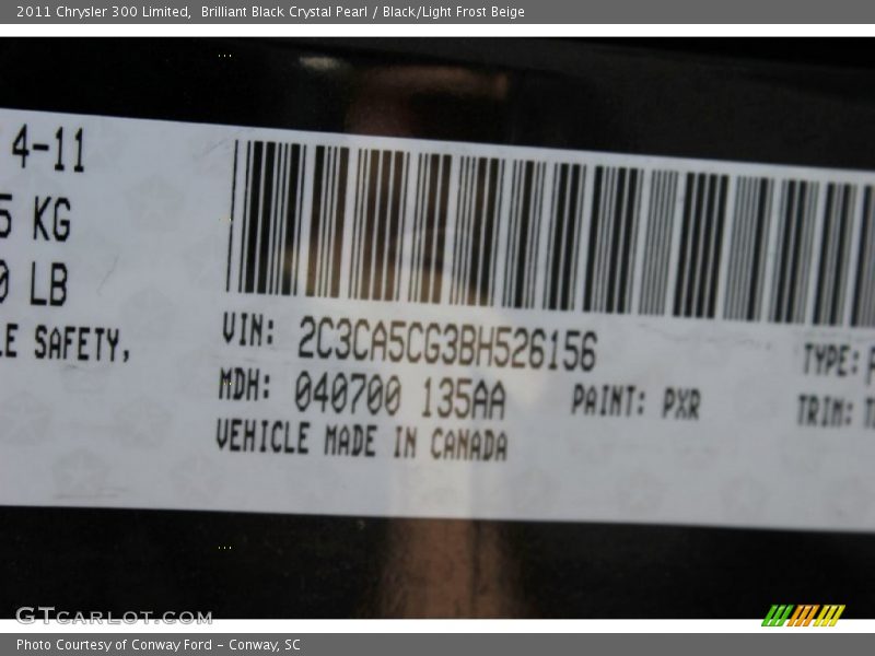 Brilliant Black Crystal Pearl / Black/Light Frost Beige 2011 Chrysler 300 Limited