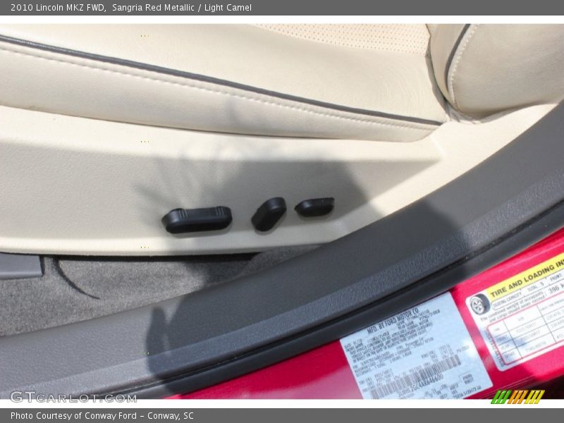 Sangria Red Metallic / Light Camel 2010 Lincoln MKZ FWD