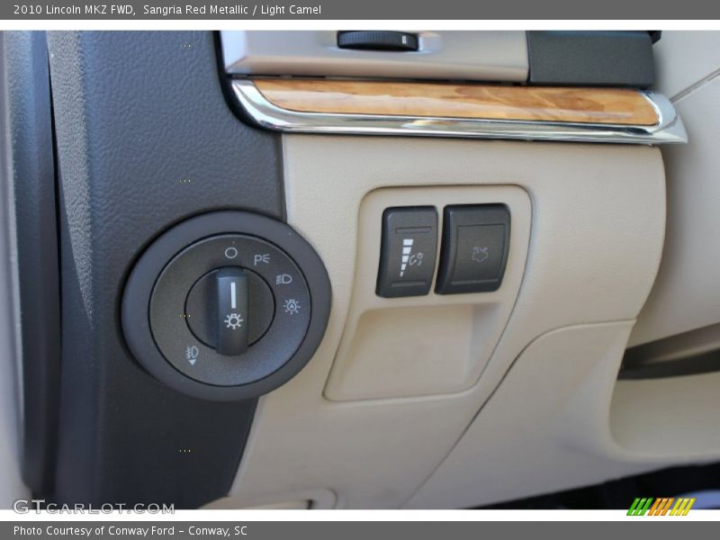 Sangria Red Metallic / Light Camel 2010 Lincoln MKZ FWD
