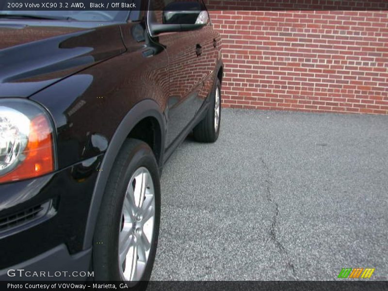 Black / Off Black 2009 Volvo XC90 3.2 AWD