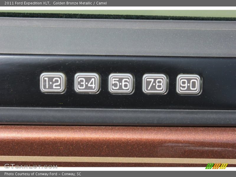 Golden Bronze Metallic / Camel 2011 Ford Expedition XLT