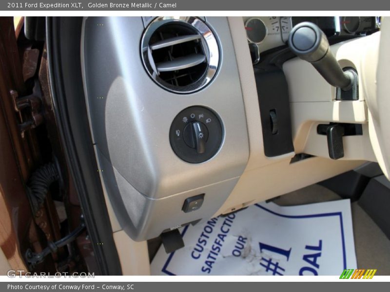 Golden Bronze Metallic / Camel 2011 Ford Expedition XLT