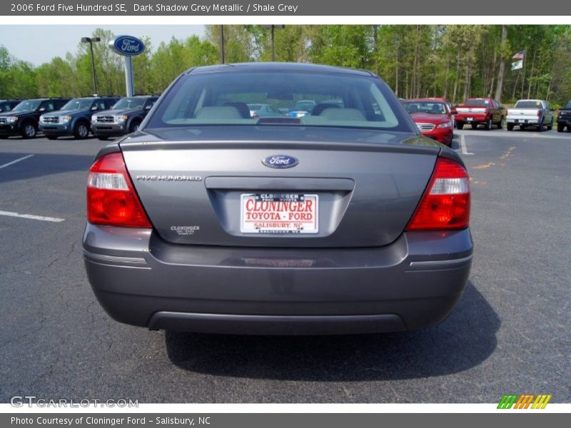 Dark Shadow Grey Metallic / Shale Grey 2006 Ford Five Hundred SE