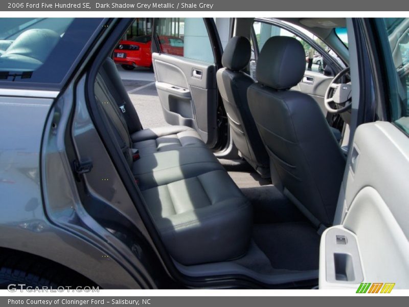 Dark Shadow Grey Metallic / Shale Grey 2006 Ford Five Hundred SE