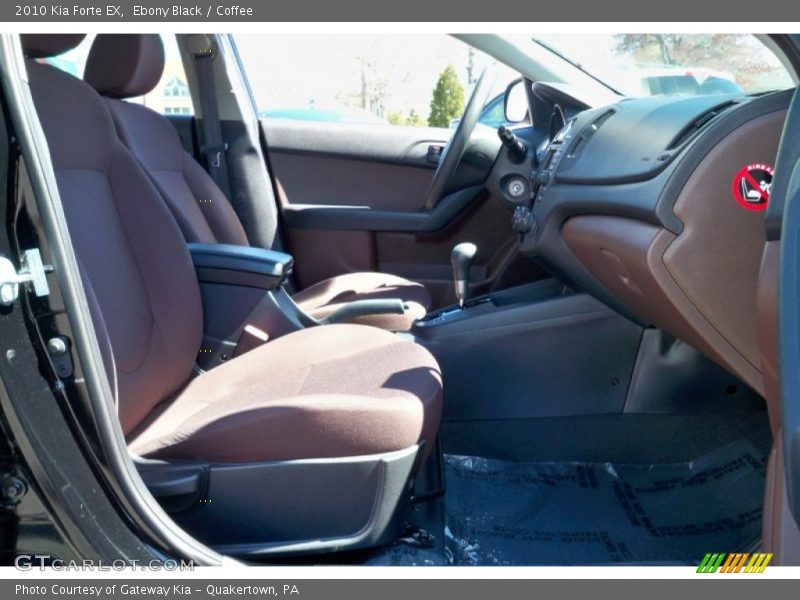 Ebony Black / Coffee 2010 Kia Forte EX