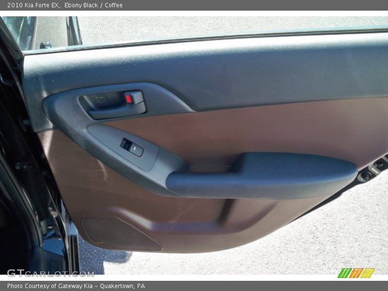 Ebony Black / Coffee 2010 Kia Forte EX